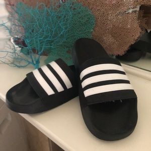 Adidas Pool Shower Soccer Slides Sz 11